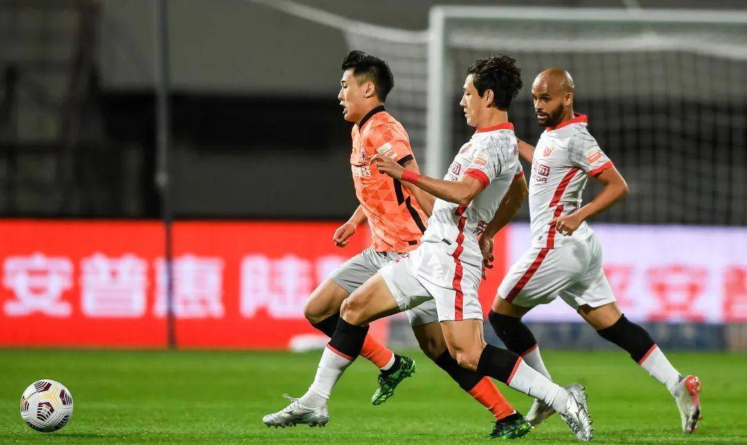 英联杯和足总杯区别